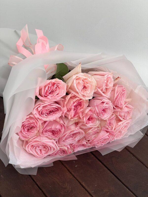 Букет 19 пионовидных роз💗