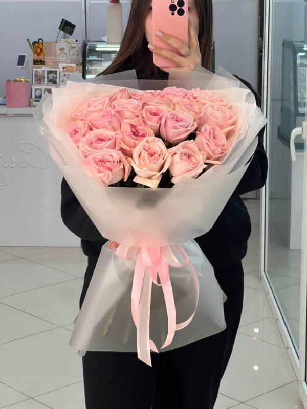Букет 19 пионовидных роз💗