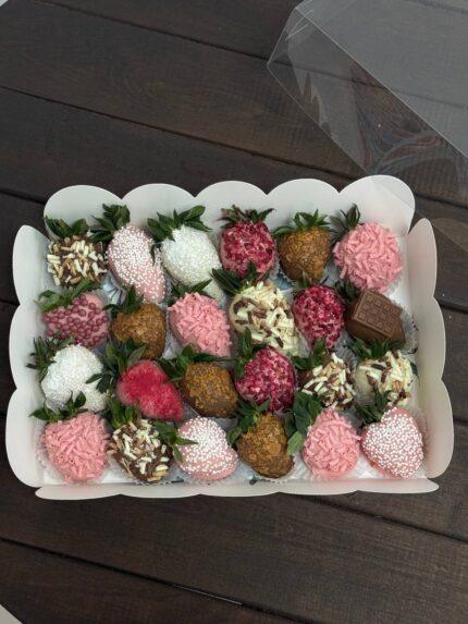 Набор 24 клубники в шоколаде🍓