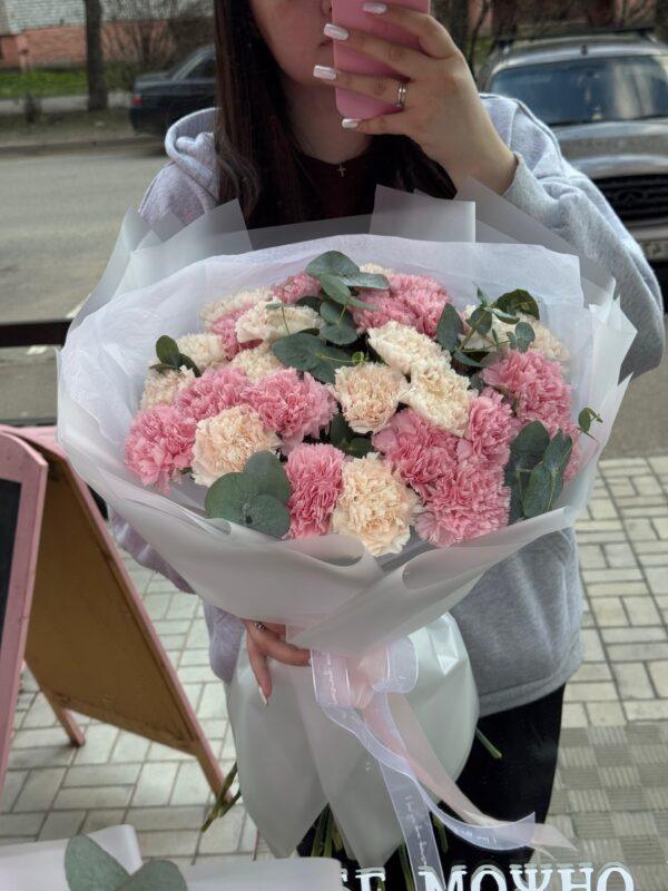 Стойкий букет из диантусов🌸