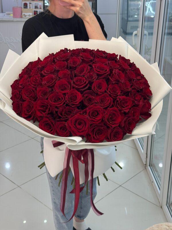 65 красных роз💕